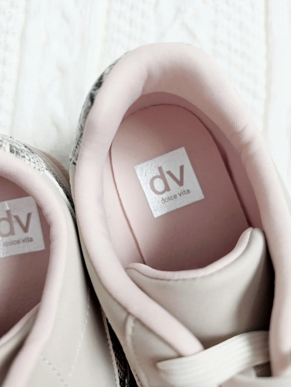 DV Dolce Vita Quantum Sneakers Lace Up Vegan Leather Suede Animal Print NIB 7.5